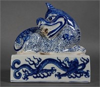 Chinese Porcelain Guardian Lion Statue - Shou