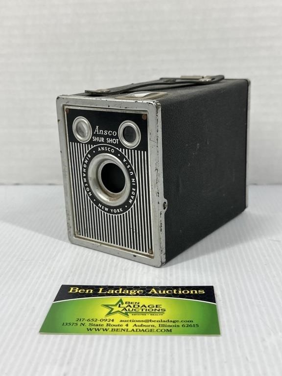 Ansco Shur Shot box camera