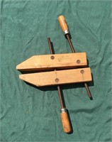 Wooden Jorgensen clamp, fine;