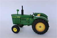 JOHN DEERE 5020 DIESEL TRACTOR ERTL 1/16