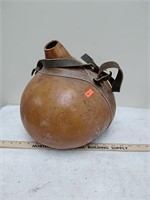 Gourd water jug