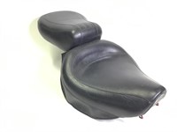 Mustang Suzuki 750/800 Intruder Seat