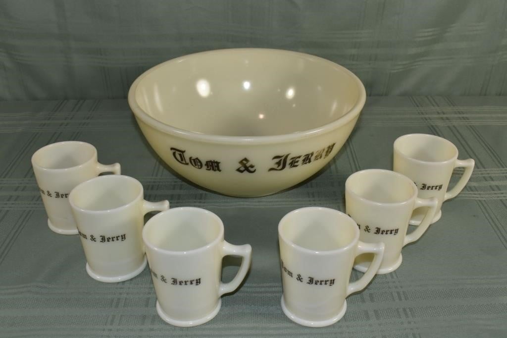 McKee Tom & Jerry punch bowl and 6 cups; as is