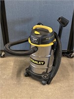 Stanley 5 Gal. 4.5HP Vacuum