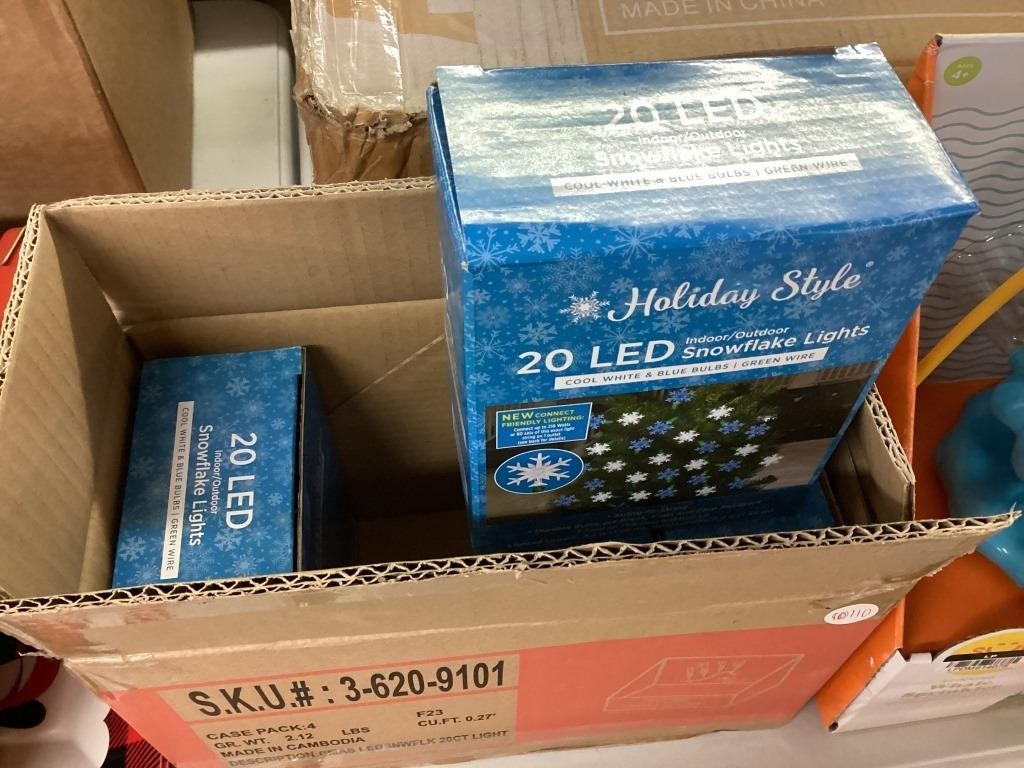 4-20ct boxes snowflake lights