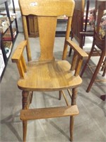 ANTIQUE WOODEN YOUTH CHAIR~ 40" TALL
