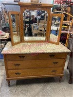 Ant. English marble top dresser & fold mirror