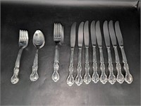 28 Pc. Wm. Rogers Stainless Flatware