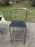 Vintage kitchen step stool/chair