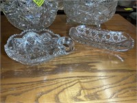 GROUP OF CUT AND PRESSES GLASS BOWLS AND TRAYS
