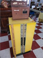 2pc old tin litho metal toy refrigerator & stove