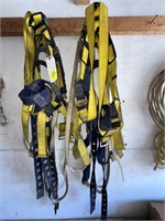 (4) Fall Protection & Safety Harness