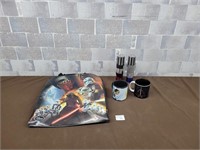 Star Wars S and P shaker, mugs, and bag