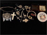 LOT OF MISC JEWELRY & TRINKETS - SOME AS IS