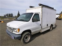 2000 Ford E250 11' S/A Cargo Van