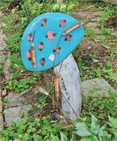 24" metal mushroom and cattails yard art