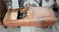 VTG. METAL PEDLA CAR