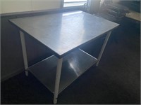 4’ Stainless steel table with lower shelf