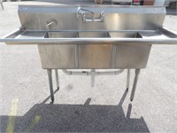 Three Compartment Sink w/ 2 Drainboards 66"