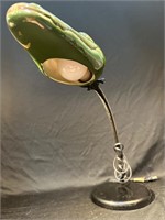 Ceramic Gatorhead Adjustable Desk Lamp