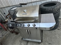 Char- Broil Gas Grill ( NO SHIPPING)