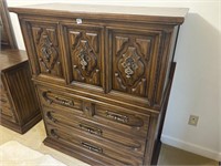 Wooden Dresser (4 drawers)