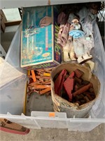Vintage Toys, Dolls, and Lincoln Logs