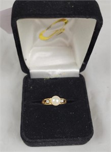 14K Gold, Diamond & Real Pearl Ring