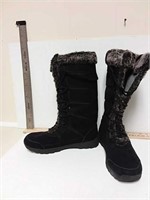 9.5 Lace  up knee boots