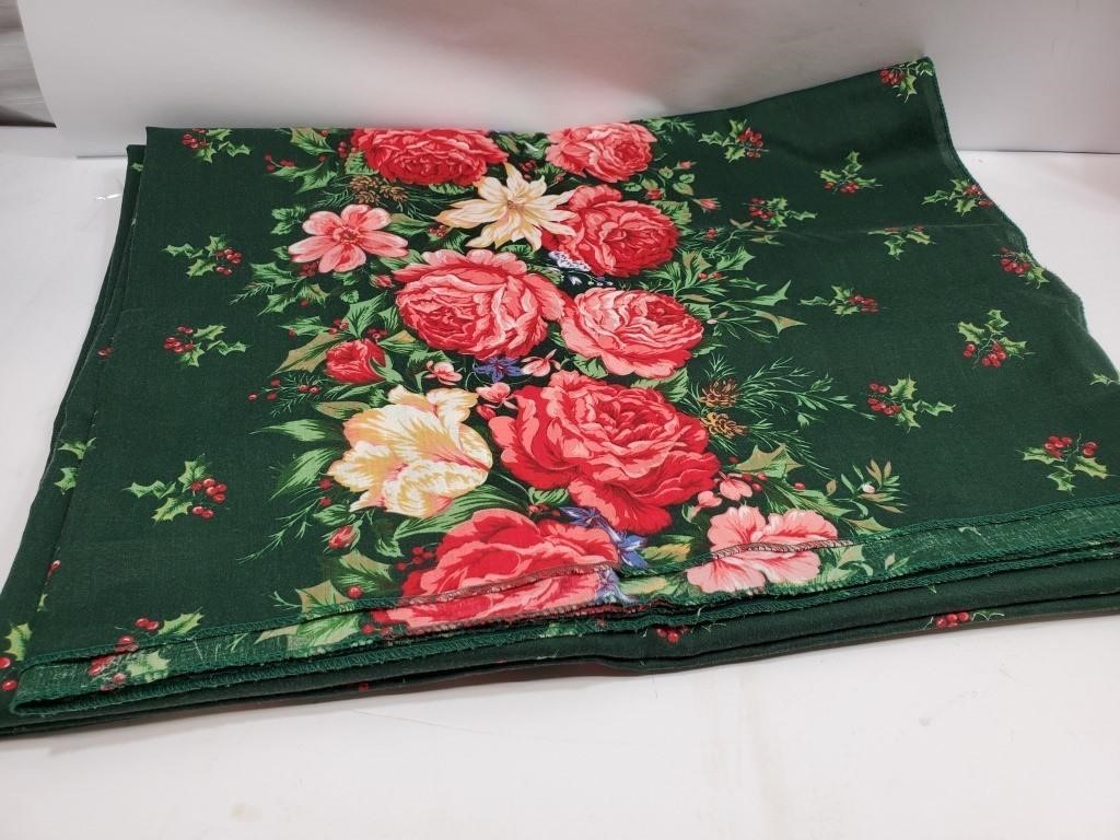 Christmas Table Cloth 70 x 110"