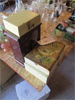 Misc Jewelry & Jewelry Boxes & Containers