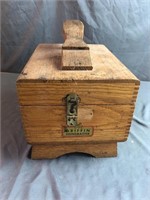 Griffin Shinemaster Vintage Shoeshine Kit Box
