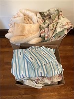 Miscellaneous comforters, sheets and bedding