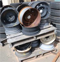 2-PALLETS WITH 22 TIRE RIMS
