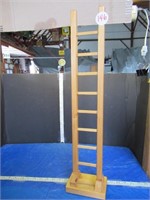 TABLE TOP WOOD LADDER