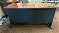 ASSOCIATES OFFICE DESK