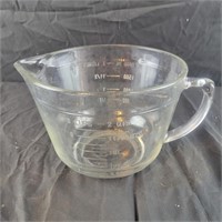 8 Cup Measuring Cup