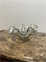 ART GLASS BOWL