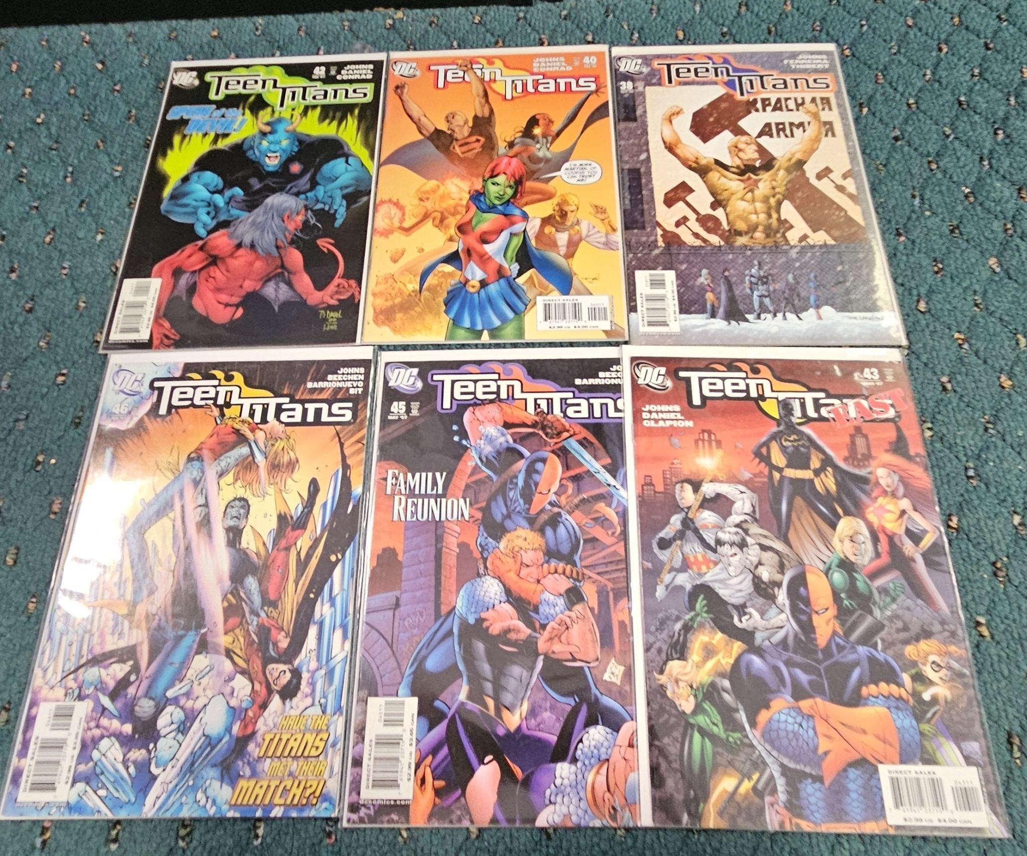 Lot of 6 Comic Books Teen Titans