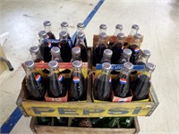 Pepsi Crate w/ bottles