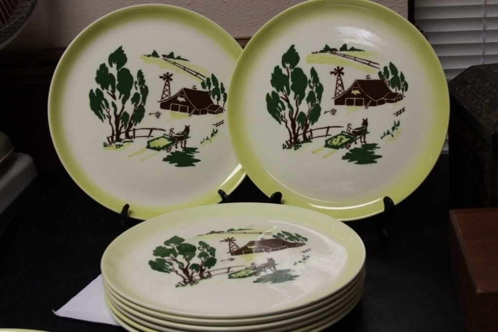 Set or Lot of 8 Brock  Dinner Plates