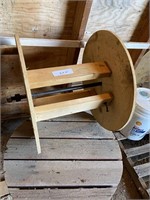 spool with handle