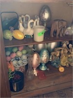 CONTENTS OF DRY SINK LG LOT OF EASTER DECOR MORE