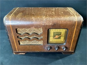 Vintage Philco Radio Model 40-11