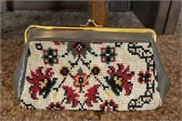 1960-70's Floral Needlepoint Clutch Ladies Purse