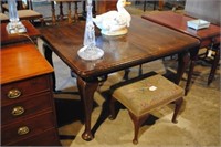 Mahogany Dining Table w/ 2 Leaves