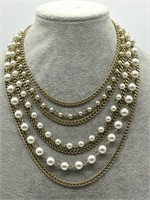 Lisner Vintage Gold Tone & Faux Pearl Necklace