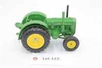 1/16 Scale, Model D Tractor
