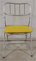 (W) Vintage Aluminum Padded Folding Chair