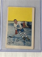 1952-53 Max Bentley Hockey Card